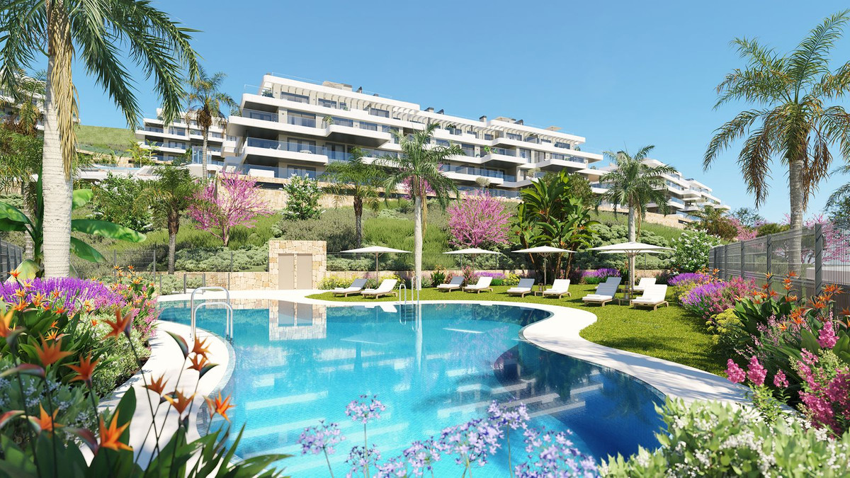 2 Bed, 2 Bath, ApartmentFor Sale, Calanova Golf, Malaga