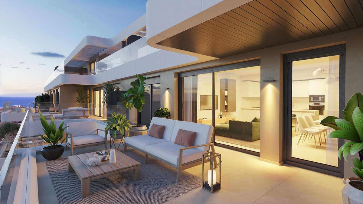 2 Bed, 2 Bath, ApartmentFor Sale, Calanova Golf, Malaga