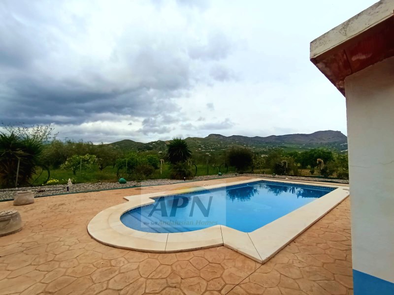 2 Bed, 1 Bath, HouseFor Sale, Álora, Malaga