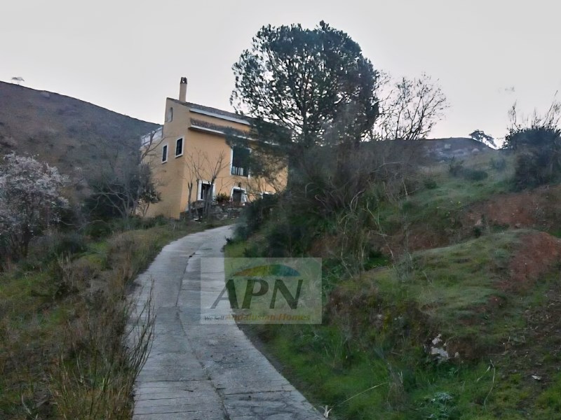 3 Bed, 1 Bath, HouseFor Sale, Álora, Malaga