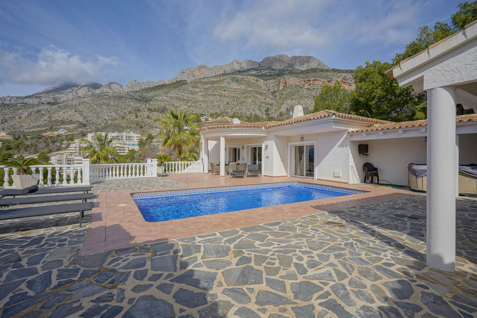 4 Bed, 4 Bath, HouseFor Sale, Altea, Alicante