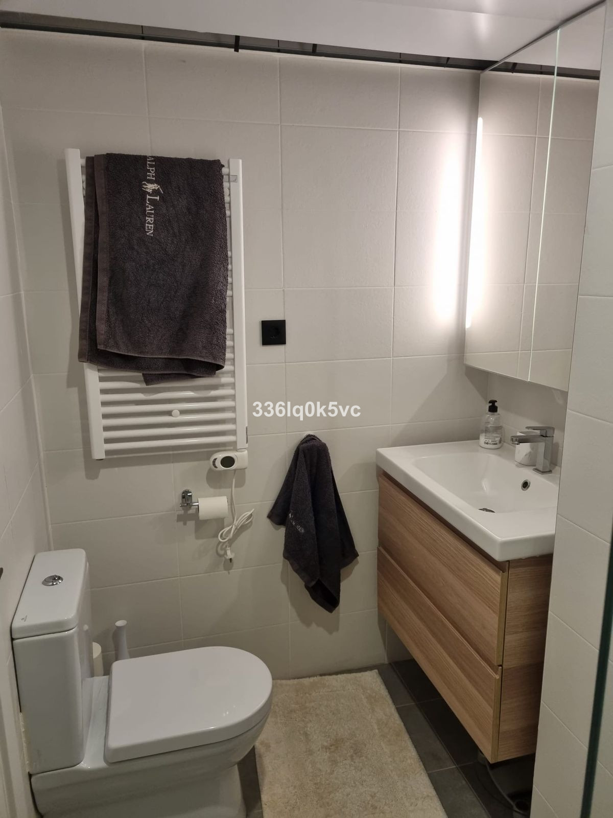 3 Bed, 2 Bath, ApartmentFor Sale, Estepona, Malaga