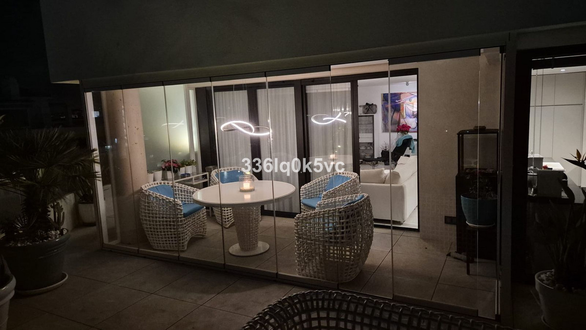 3 Bed, 2 Bath, ApartmentFor Sale, Estepona, Malaga