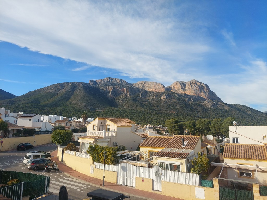 3 Bed, 2 Bath, HouseFor Sale, Polop, Alicante