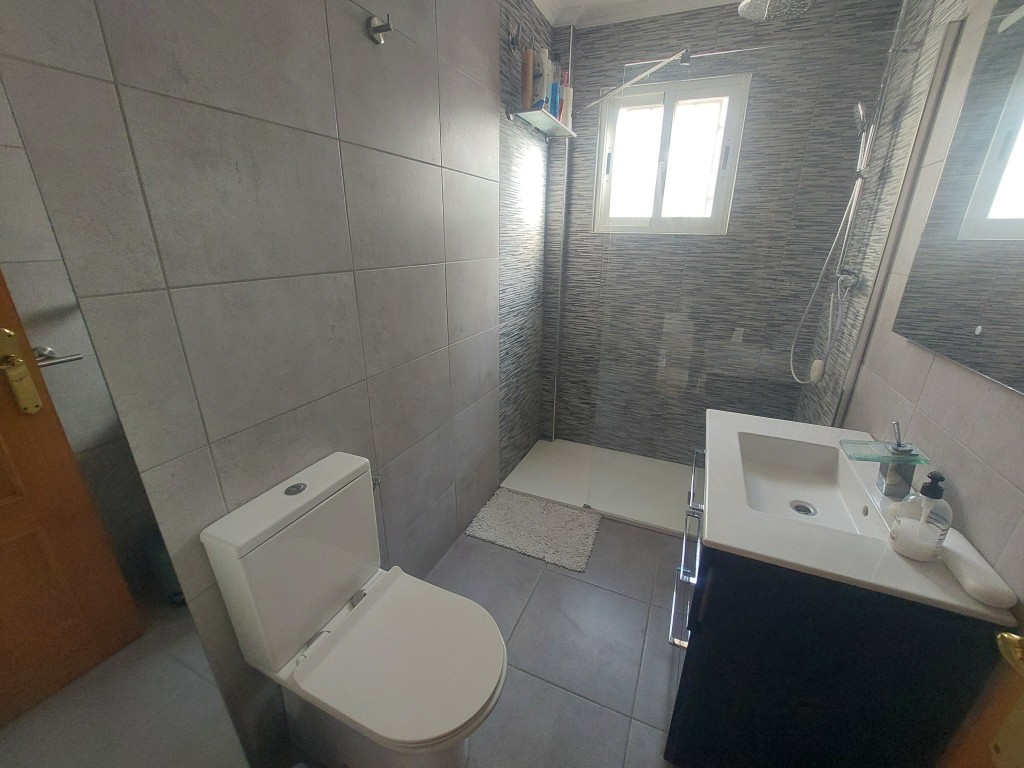 3 Bed, 2 Bath, HouseFor Sale, Polop, Alicante