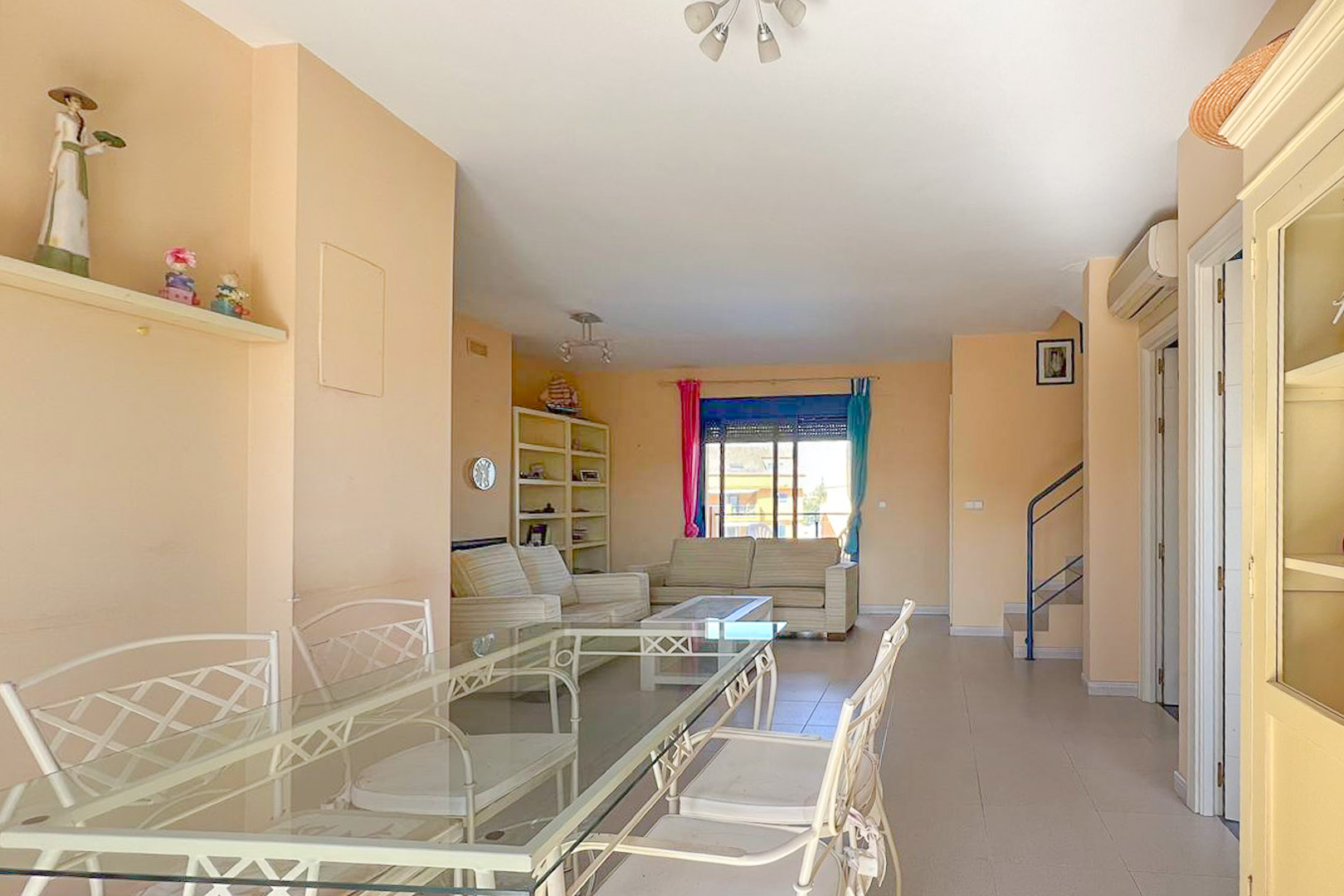 4 Bed, 3 Bath, ApartmentFor Sale, Denia, Alicante