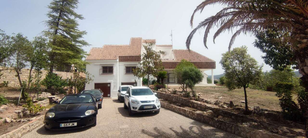 Commercial Property, For Sale