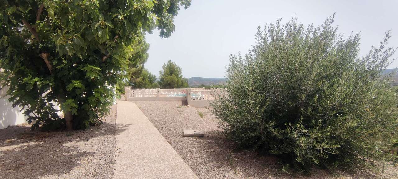 Commercial Property, For Sale