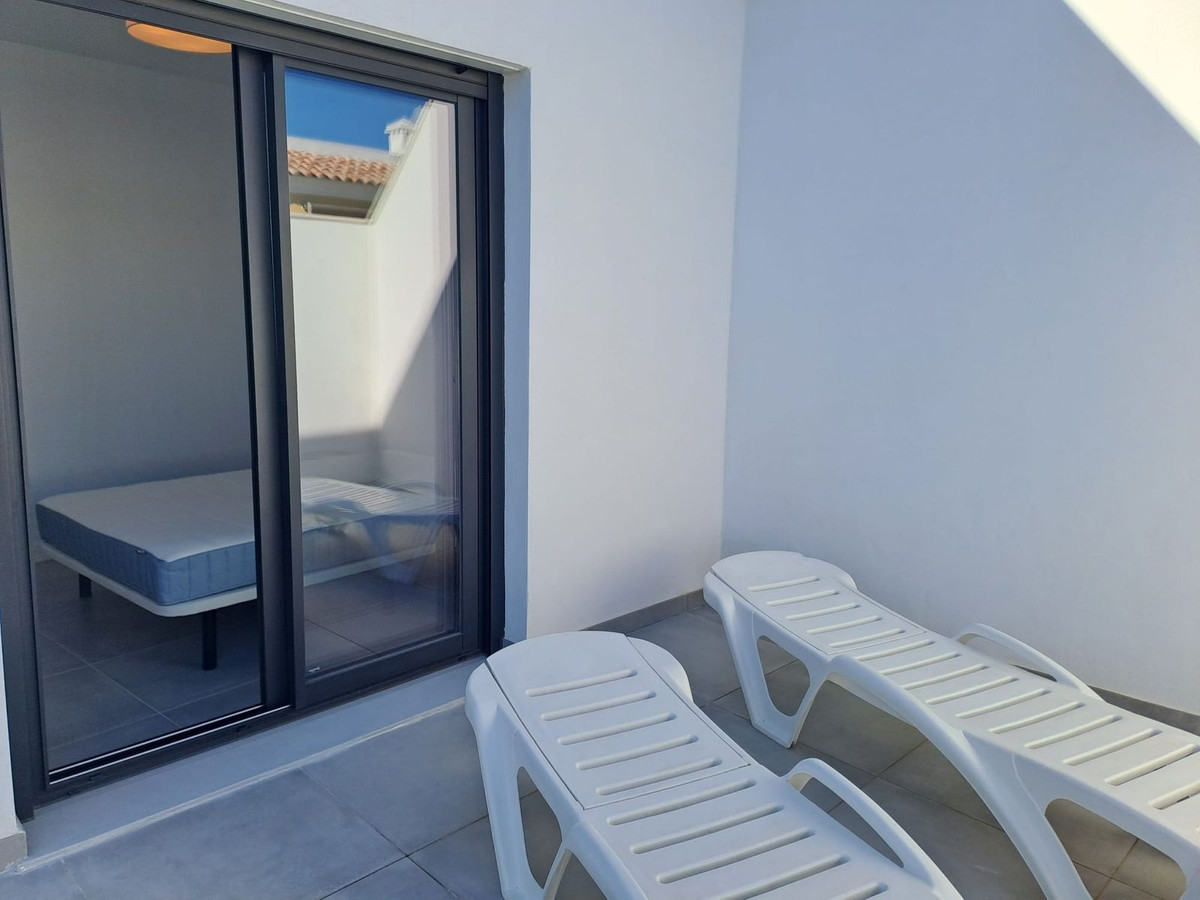 2 Bed, 1 Bath, ApartmentFor Sale, Cancelada, Malaga