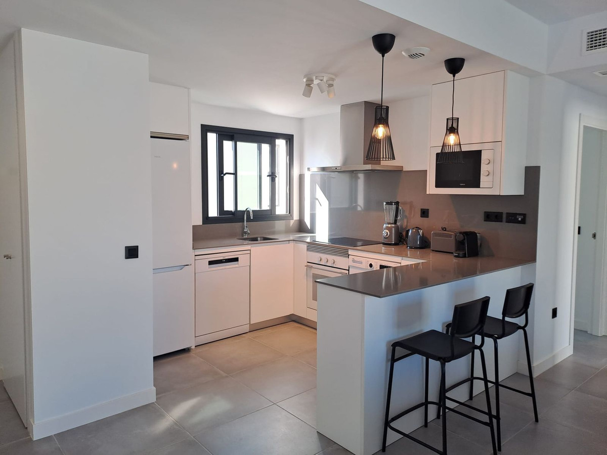 2 Bed, 1 Bath, ApartmentFor Sale, Cancelada, Malaga