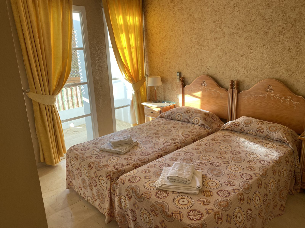 3 Bed, 2 Bath, ApartmentFor Sale, Mijas, Malaga