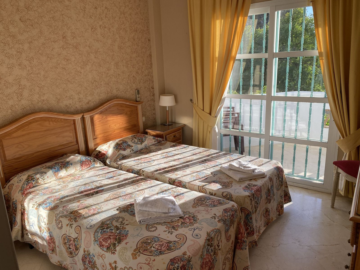 3 Bed, 2 Bath, ApartmentFor Sale, Mijas, Malaga