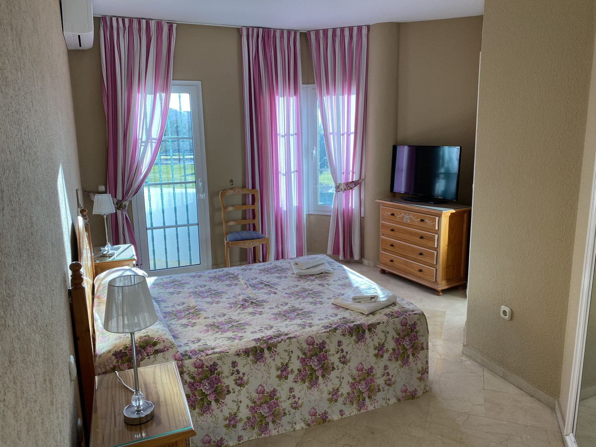 3 Bed, 2 Bath, ApartmentFor Sale, Mijas, Malaga