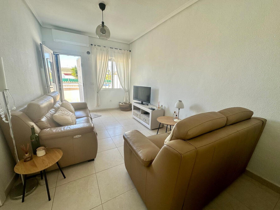 2 Bed, 1 Bath, HouseFor Sale, Ciudad Quesada, Alicante