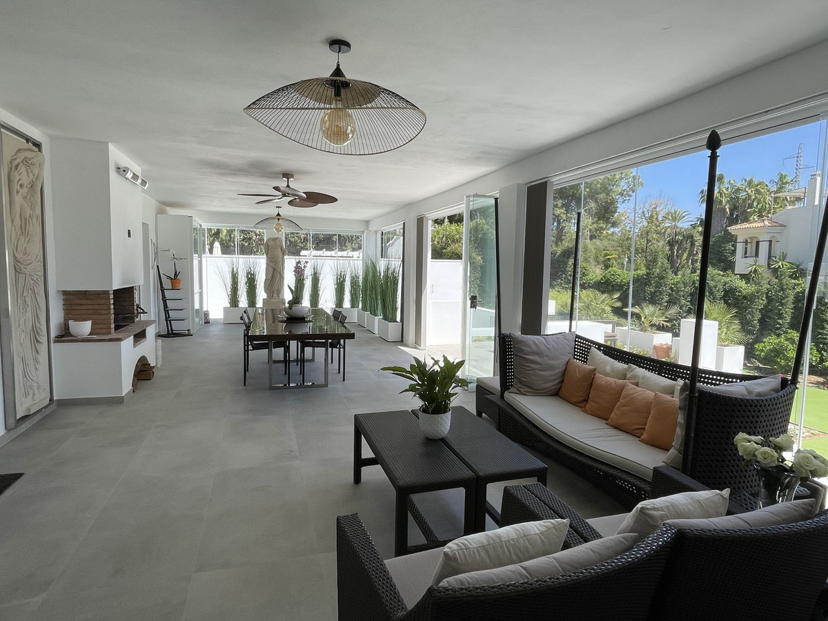 10 Bed, 10 Bath, HouseFor Sale, Atalaya, Malaga