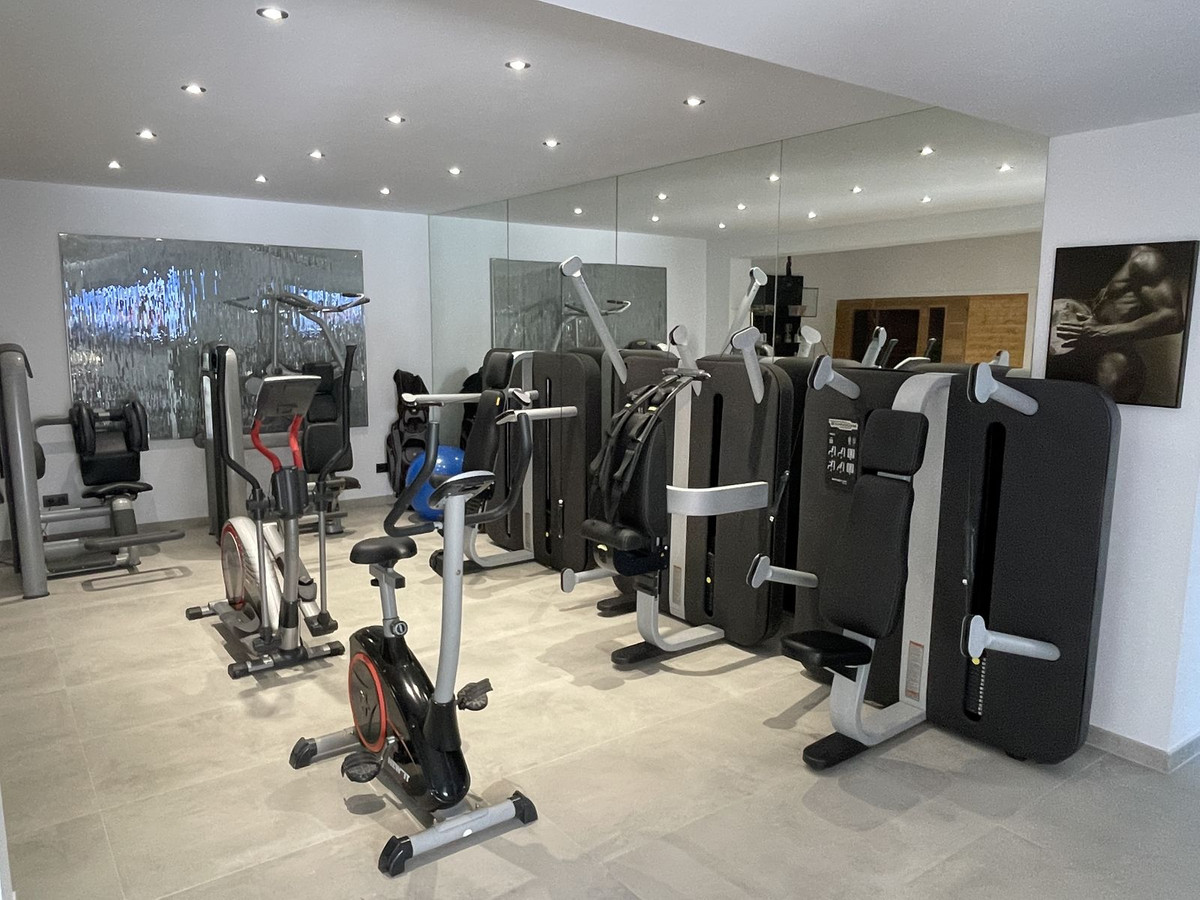 10 Bed, 10 Bath, HouseFor Sale, Atalaya, Malaga