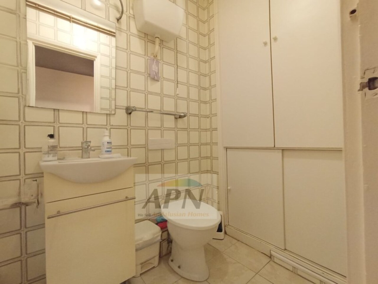 4 Bed, 2 Bath, ApartmentFor Sale, Pizarra, Malaga