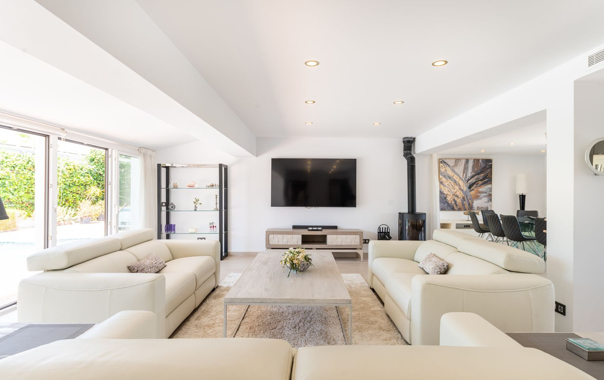 8 Bed, 8 Bath, HouseFor Sale, San Pedro de Alcantara, Malaga