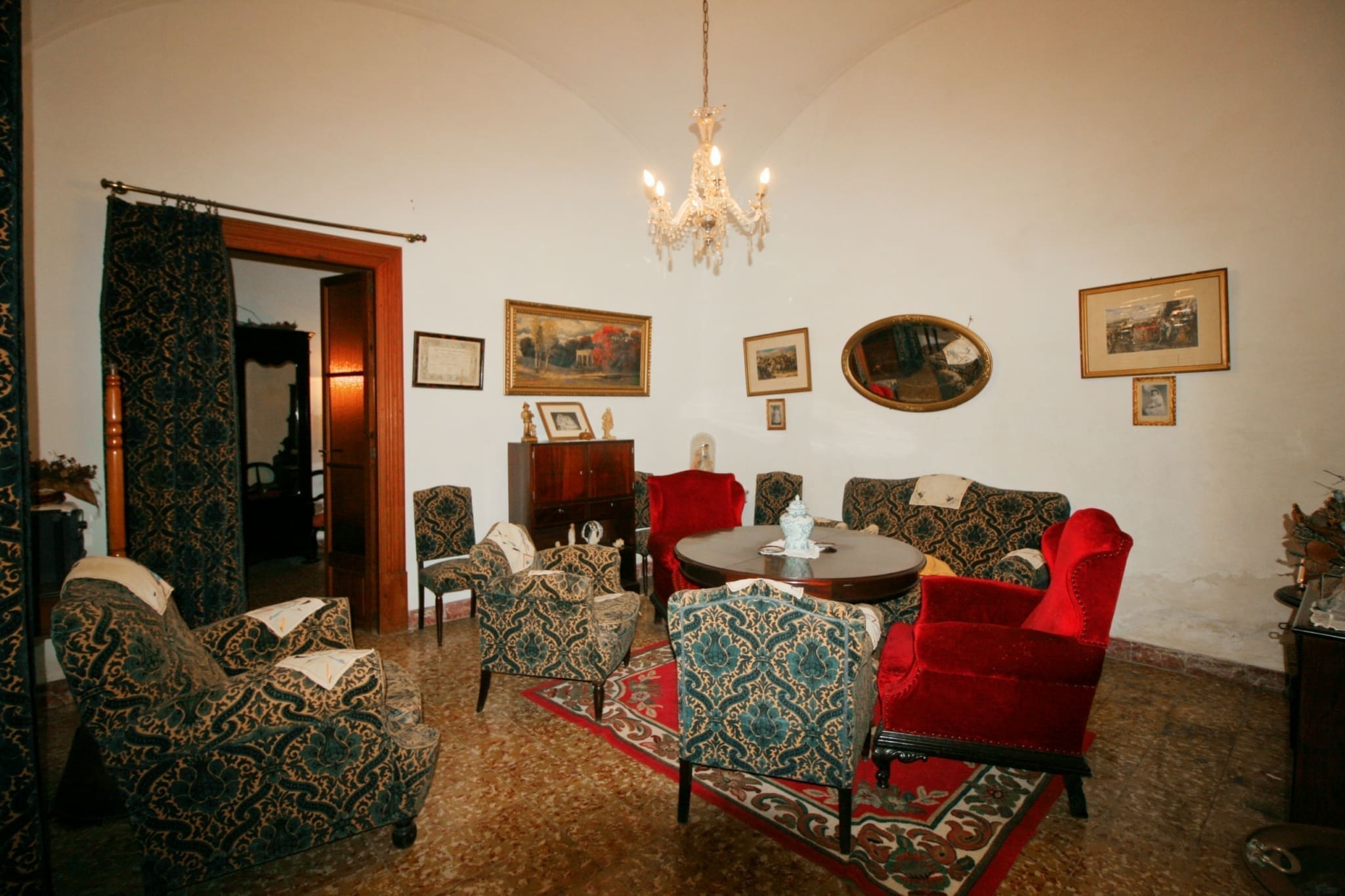 8 Bed, 1 Bath, HouseFor Sale, Binissalem, Baleares