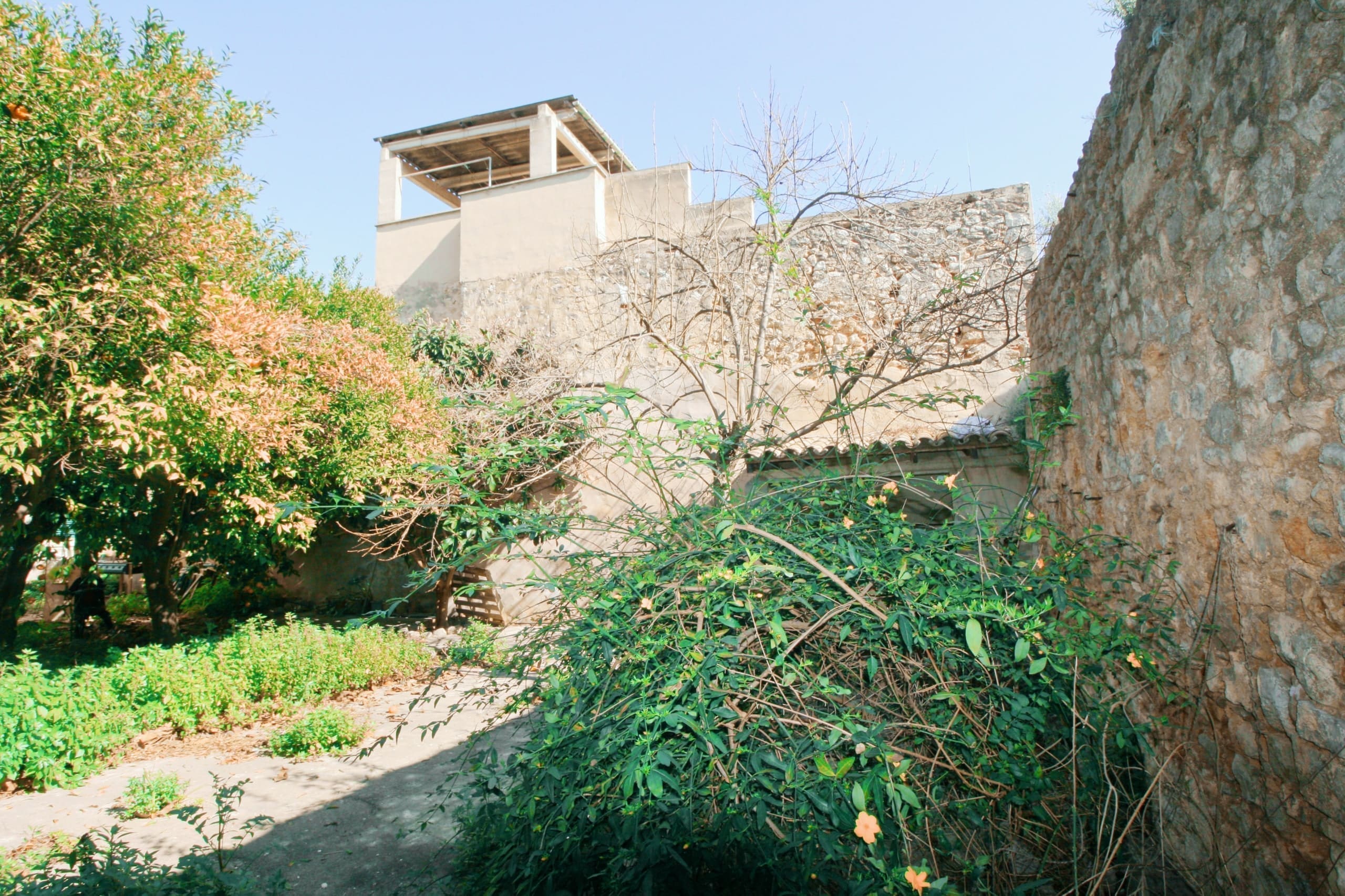 8 Bed, 1 Bath, HouseFor Sale, Binissalem, Baleares