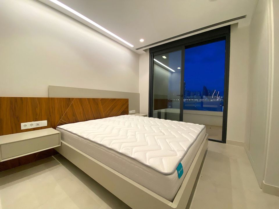 4 Bed, 2 Bath, ApartmentFor Sale, Benidorm, Alicante