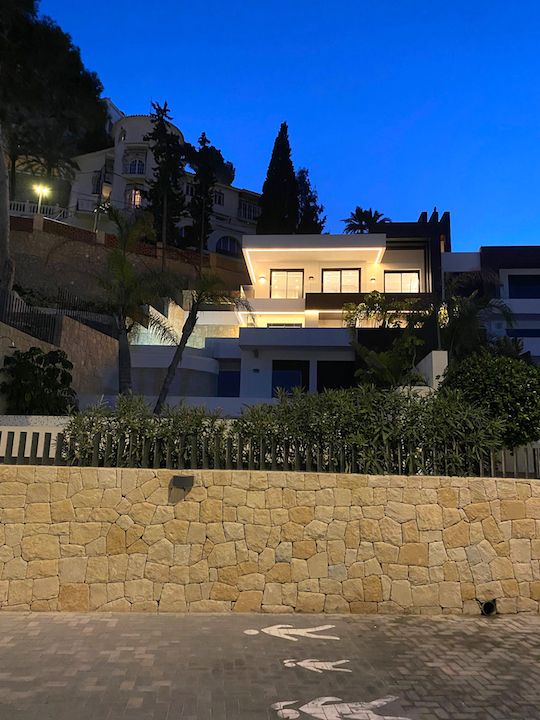 4 Bed, 2 Bath, ApartmentFor Sale, Benidorm, Alicante