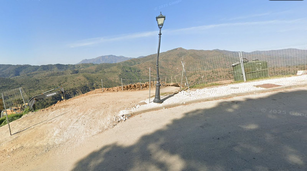 6 Bed, 8 Bath, HouseFor Sale, Benahavis, Malaga