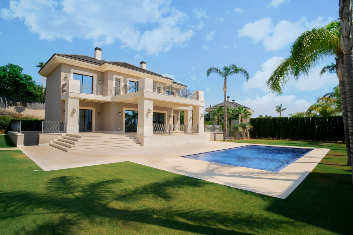 6 Bed, 6 Bath, HouseFor Sale, Los Flamingos Golf, Malaga