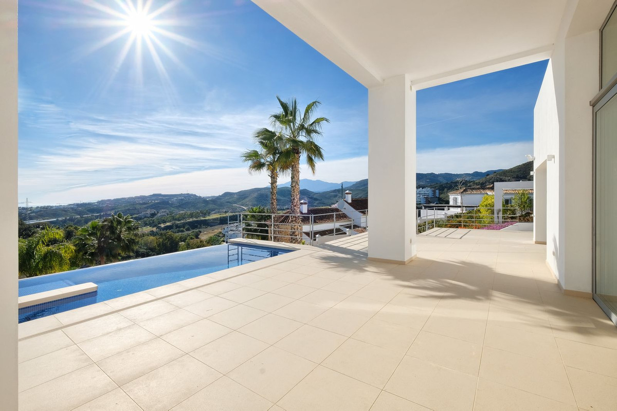 4 Bed, 5 Bath, HouseFor Sale, Benahavis, Malaga