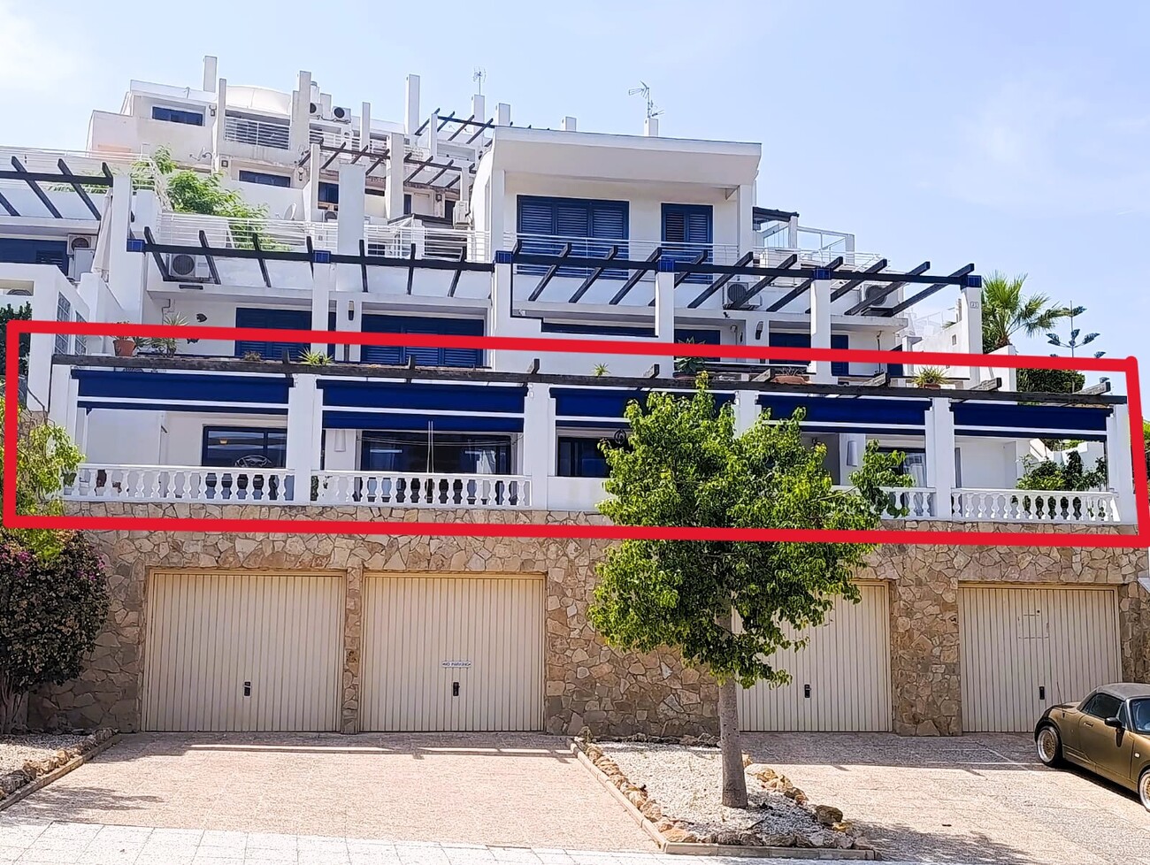 3 Bed, 2 Bath, ApartmentFor Sale, Las Ramblas Golf, Alicante