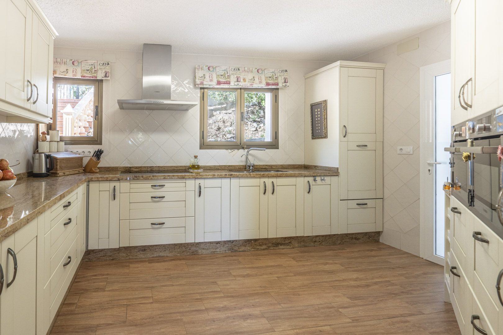 5 Bed, 3 Bath, HouseFor Sale, Javea, Alicante