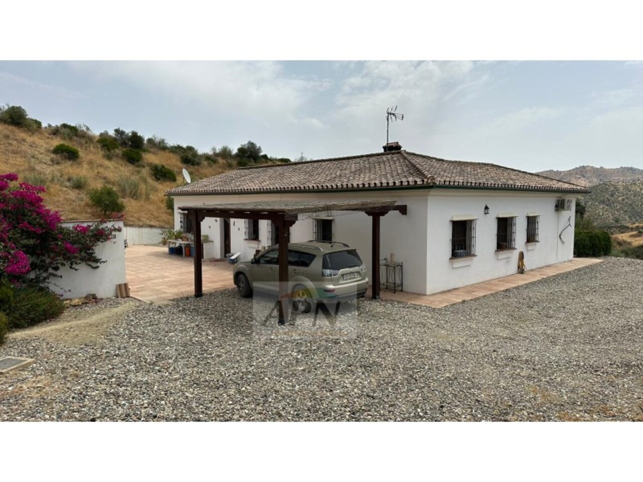 3 Bed, 2 Bath, HouseFor Sale, Álora, Malaga