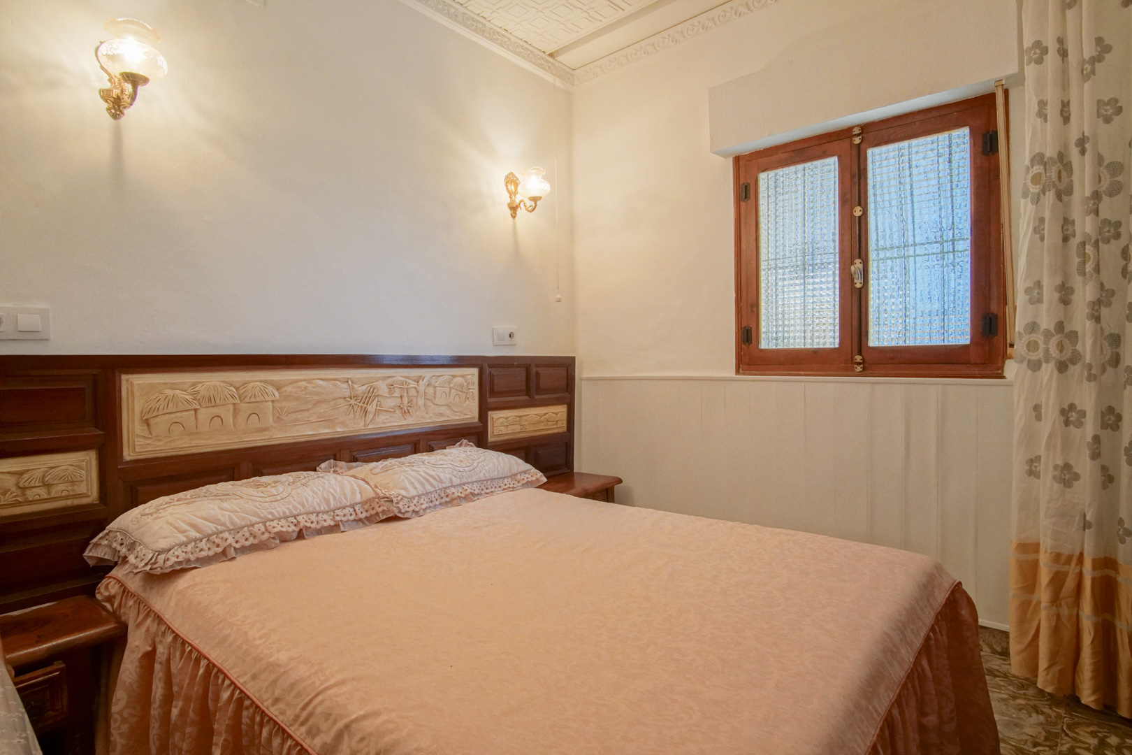 7 Bed, 3 Bath, HouseFor Sale, Javea, Alicante