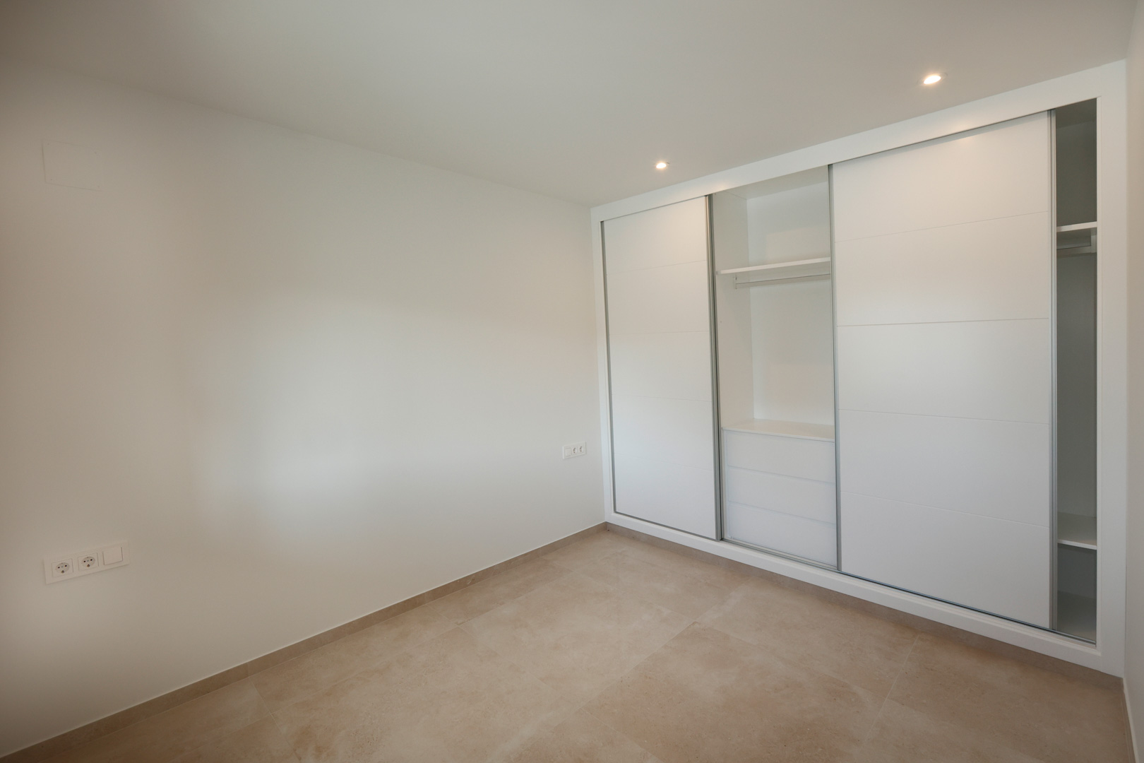 4 Bed, 4 Bath, HouseFor Sale, Calpe, Alicante