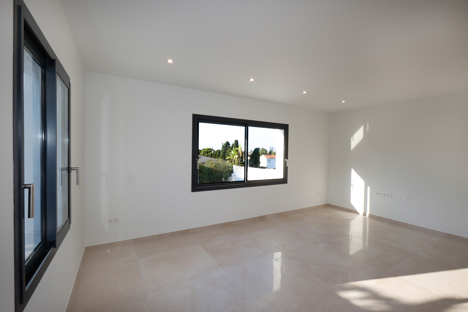 4 Bed, 4 Bath, HouseFor Sale, Calpe, Alicante
