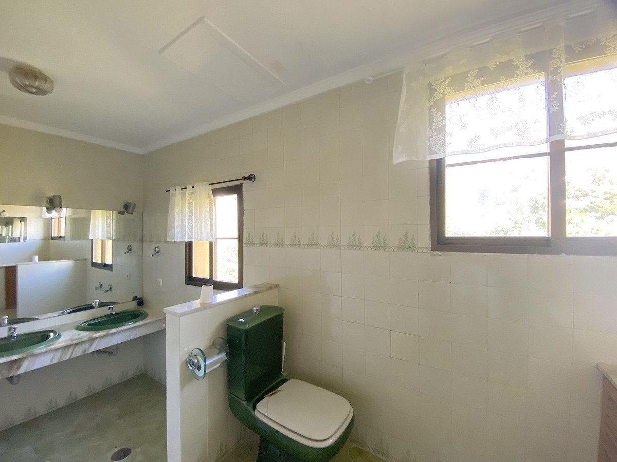 5 Bed, 3 Bath, HouseFor Sale, Mijas, Malaga