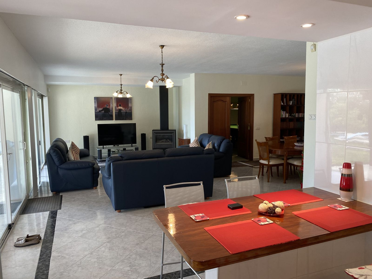 4 Bed, 3 Bath, HouseFor Sale, Mijas, Malaga