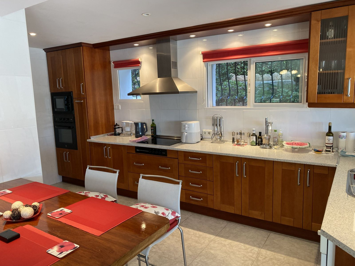 4 Bed, 3 Bath, HouseFor Sale, Mijas, Malaga