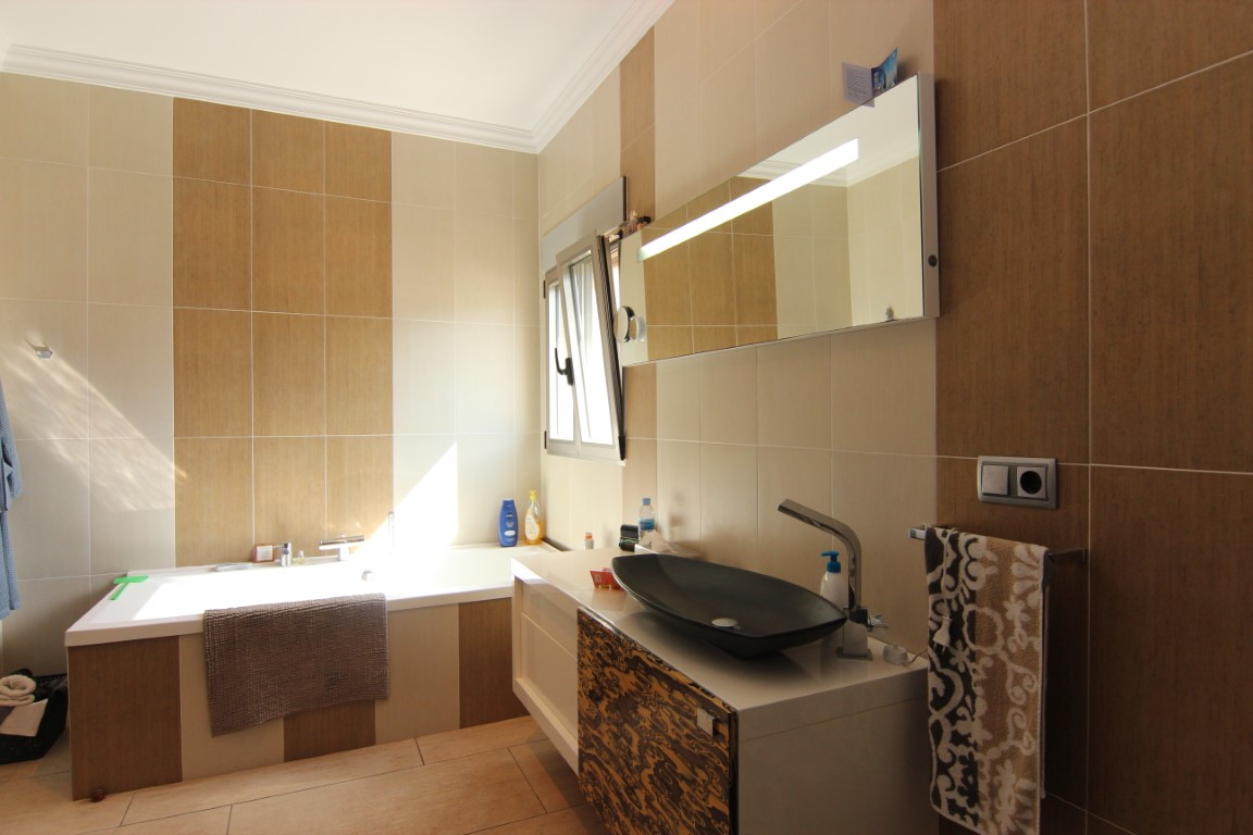 5 Bed, 4 Bath, HouseFor Sale, Javea, Alicante