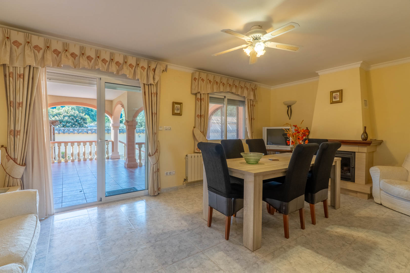 3 Bed, 3 Bath, HouseFor Sale, Jalon, Alicante