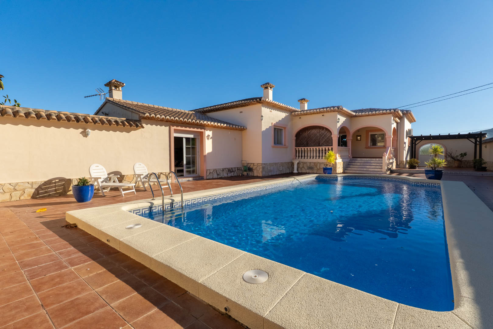 3 Bed, 3 Bath, HouseFor Sale, Jalon, Alicante