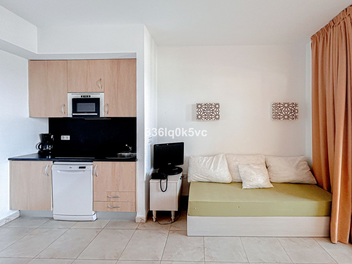 1 Bed, 1 Bath, ApartmentFor Sale, Manilva, Malaga