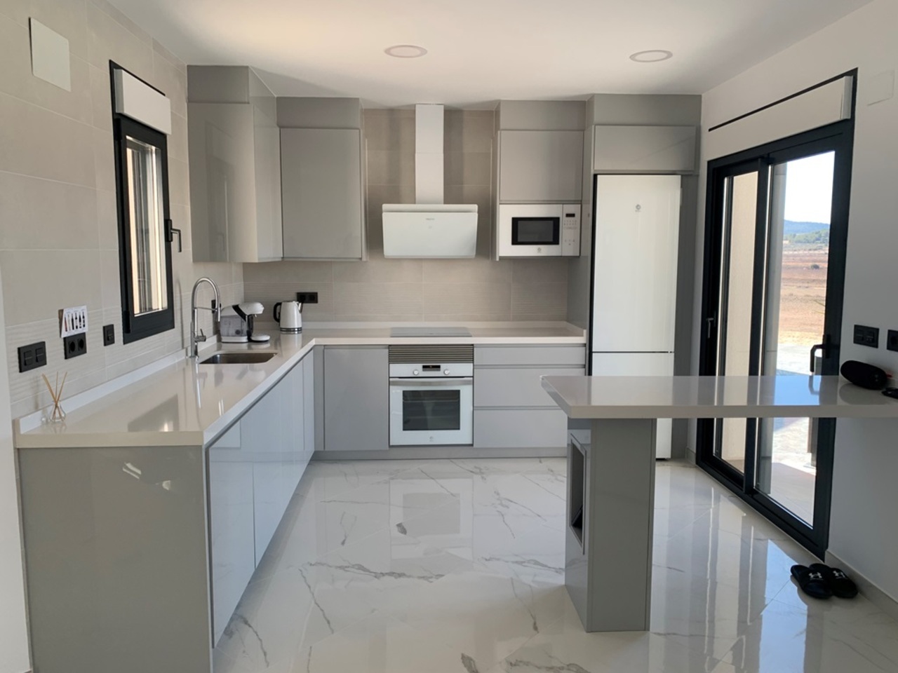 4 Bed, 3 Bath, HouseFor Sale, Pinoso, Alicante