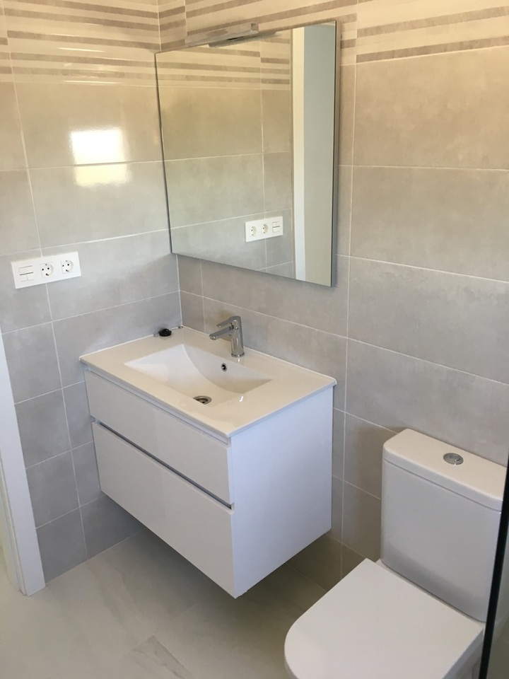 3 Bed, 2 Bath, HouseFor Sale, Pinoso, Alicante