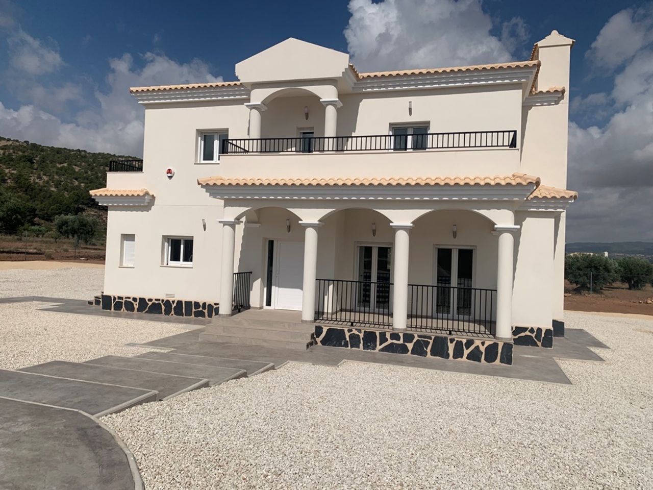 4 Bed, 3 Bath, HouseFor Sale, Pinoso, Alicante