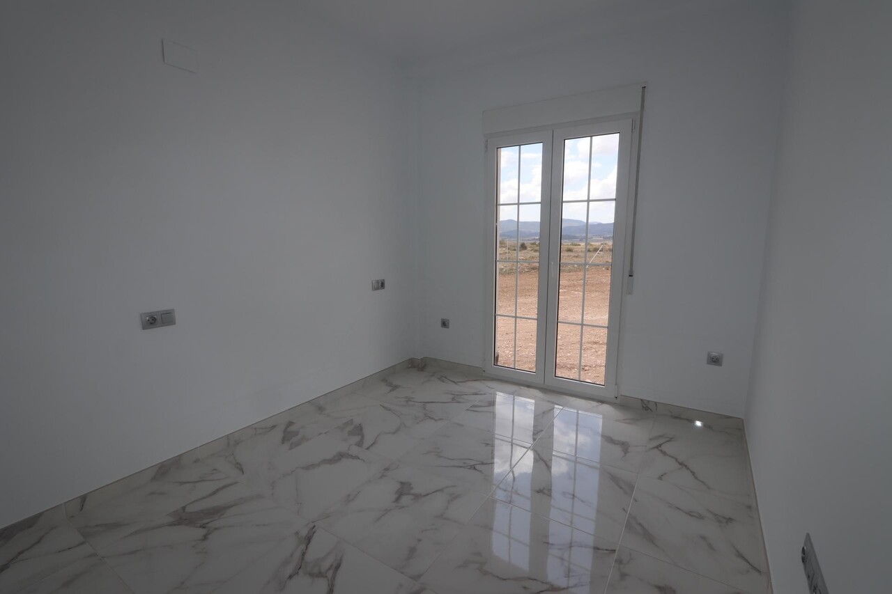 4 Bed, 3 Bath, HouseFor Sale, Pinoso, Alicante