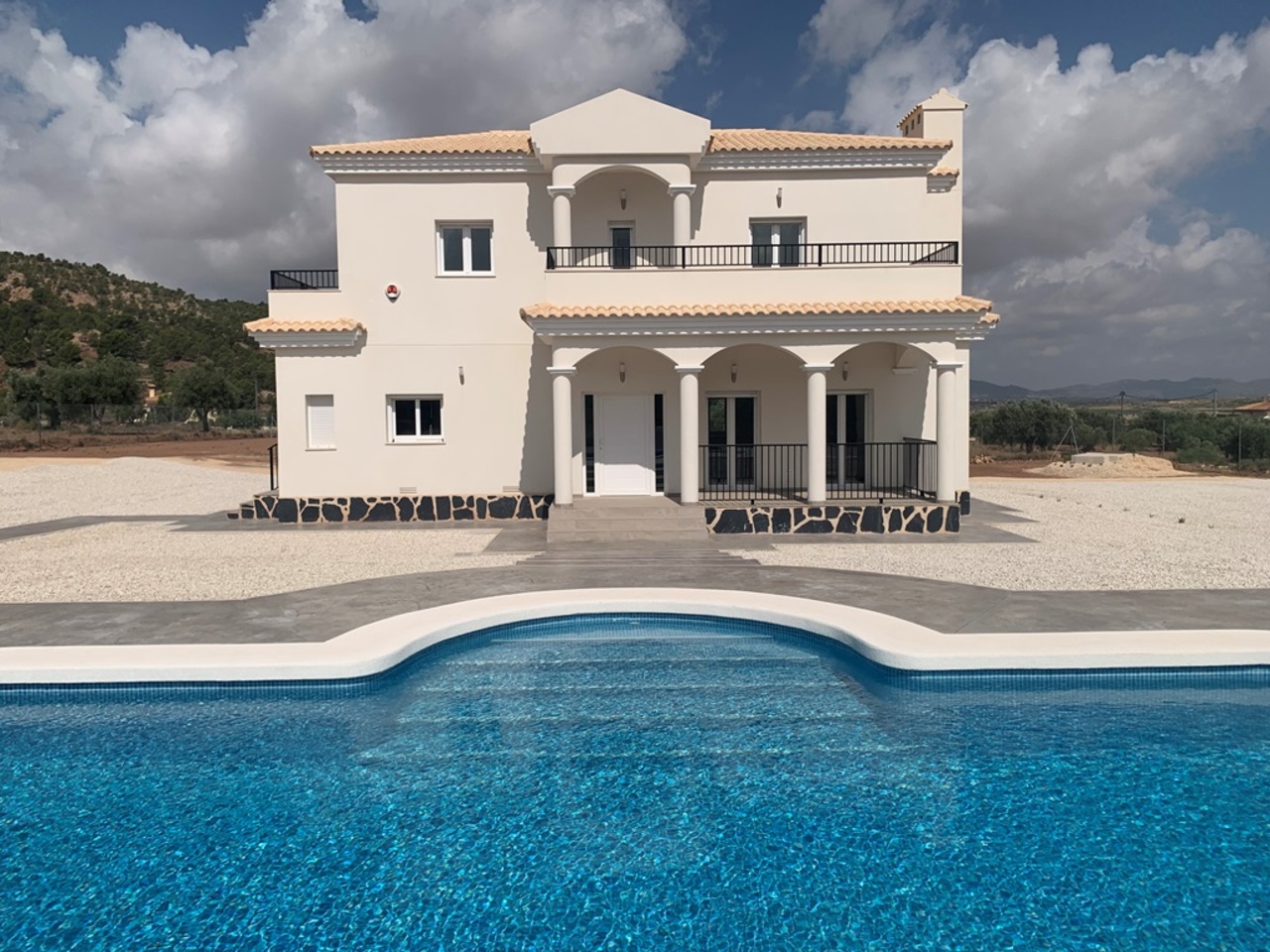 4 Bed, 3 Bath, HouseFor Sale, Pinoso, Alicante