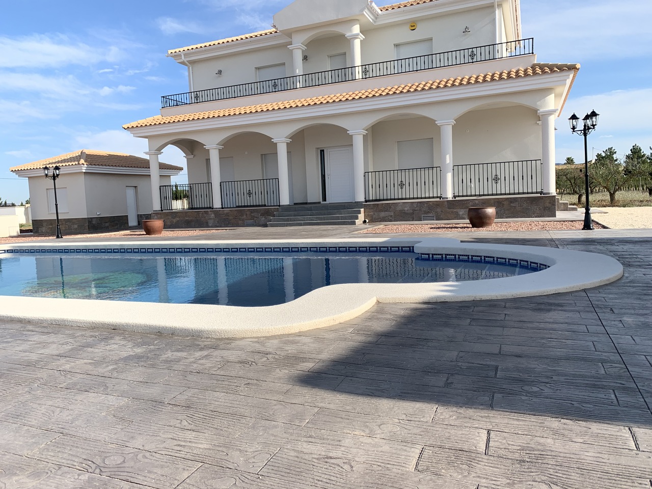 4 Bed, 3 Bath, HouseFor Sale, Pinoso, Alicante