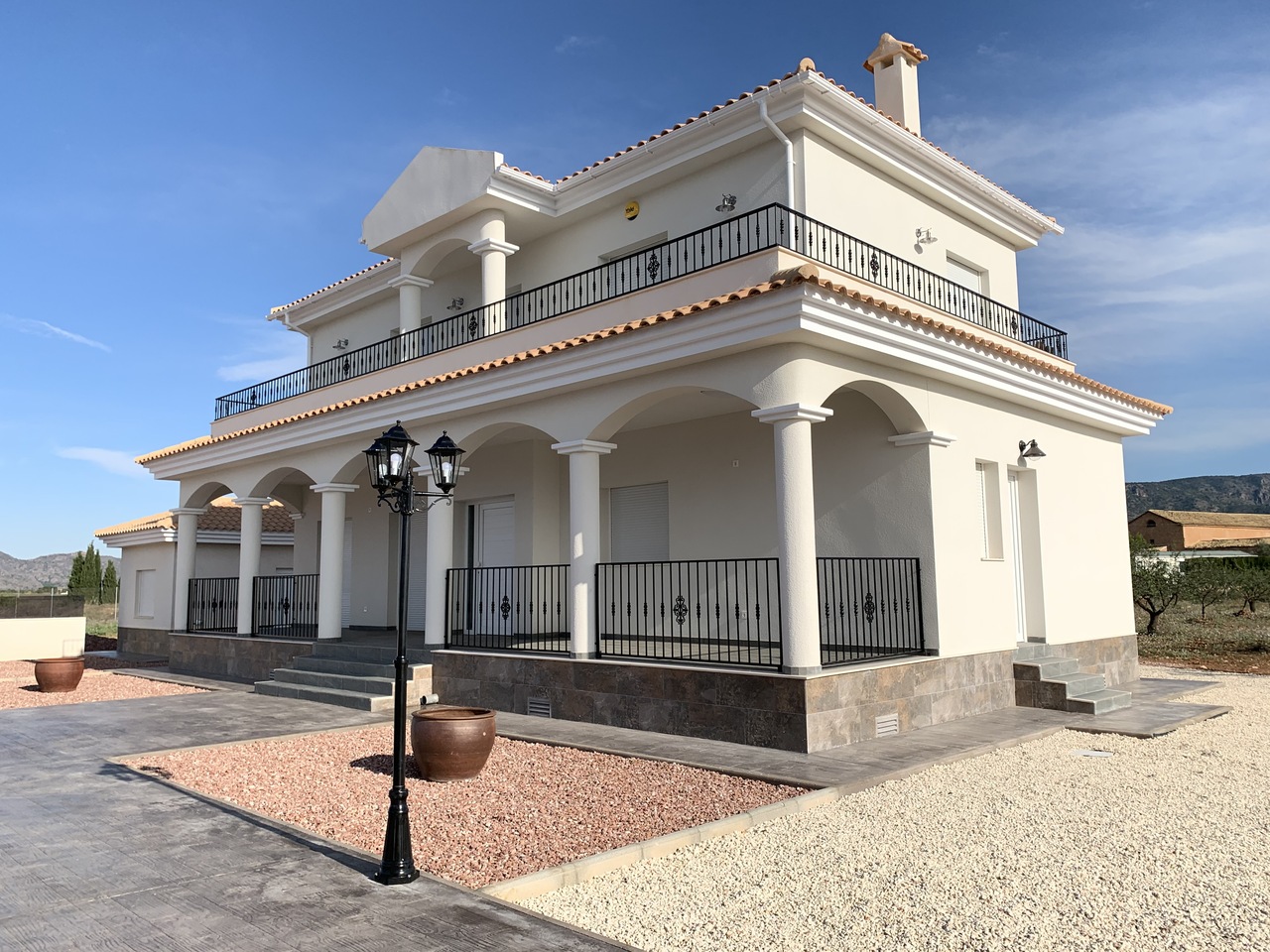 4 Bed, 3 Bath, HouseFor Sale, Pinoso, Alicante