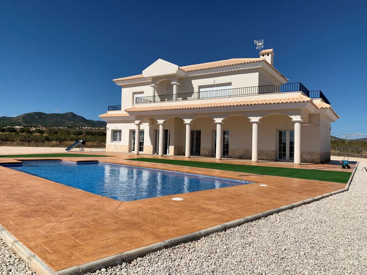 5 Bed, 3 Bath, HouseFor Sale, Pinoso, Alicante